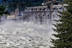 Rocking and Rolling at Bonneville Dam - Columbia River OR.